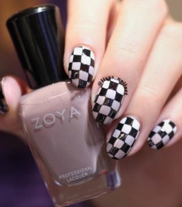 37 Chic & Stylish Nail Art Design Ideas